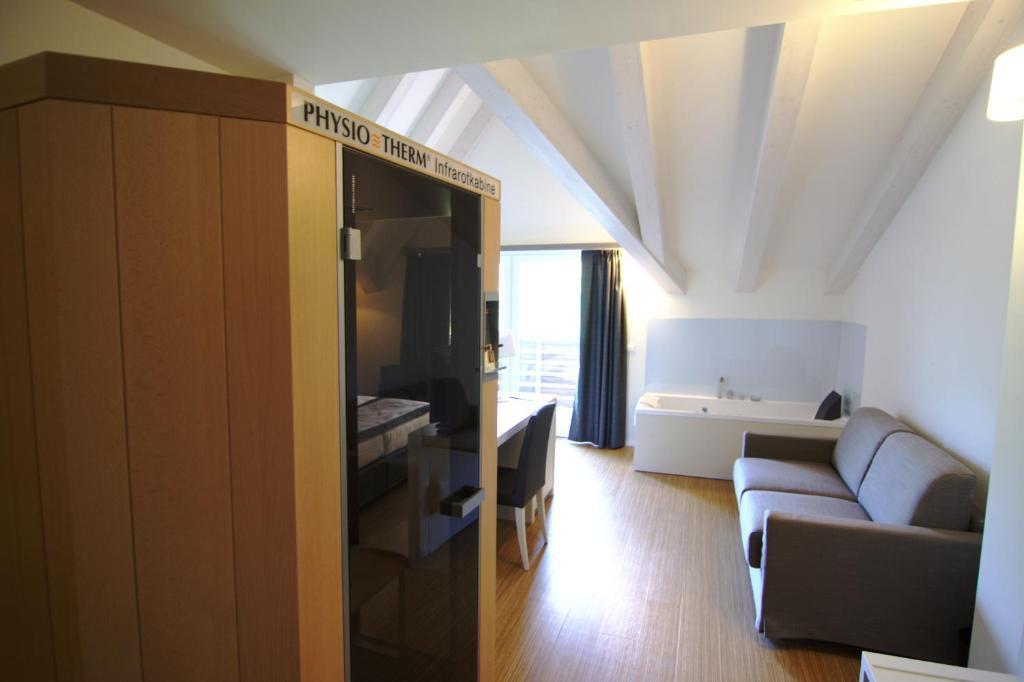 Hotel Bavaria Levico Terme Bilik gambar