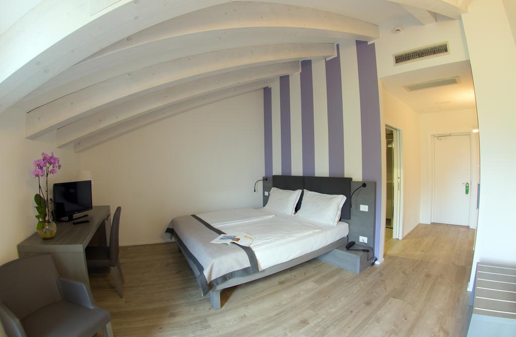 Hotel Bavaria Levico Terme Luaran gambar