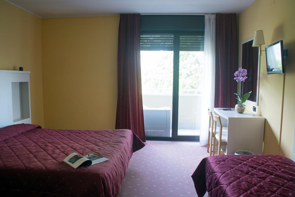 Hotel Bavaria Levico Terme Luaran gambar