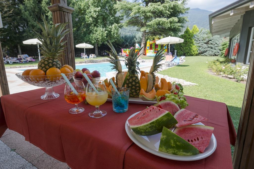 Hotel Bavaria Levico Terme Luaran gambar