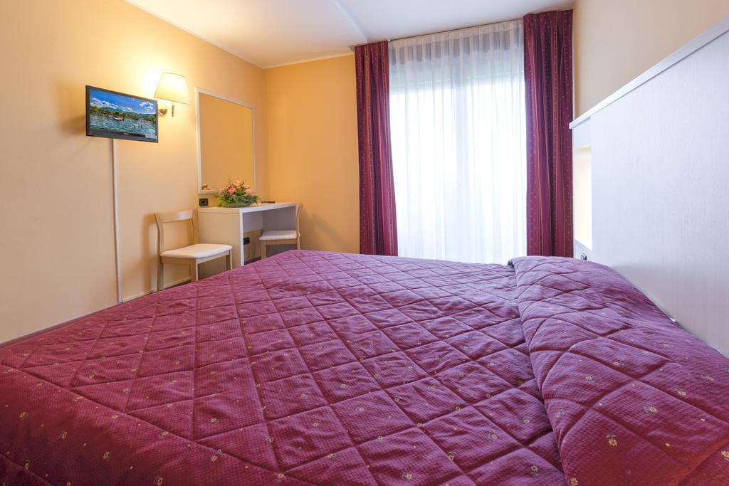Hotel Bavaria Levico Terme Luaran gambar