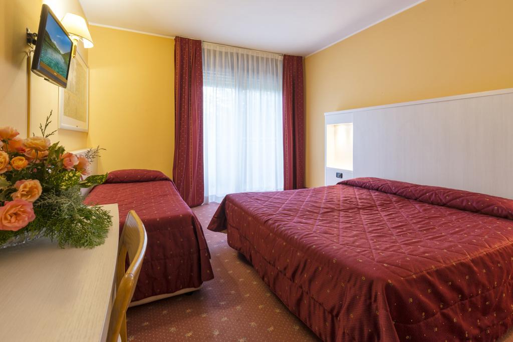 Hotel Bavaria Levico Terme Luaran gambar